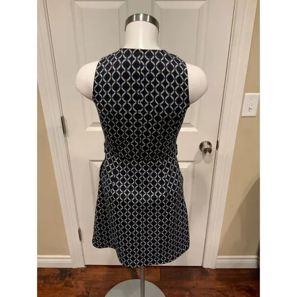 Tabitha Anthropologie Navy Blue Chain Link Keyhole Fit & Flare Dress, Size 0 - Picture 6 of 7